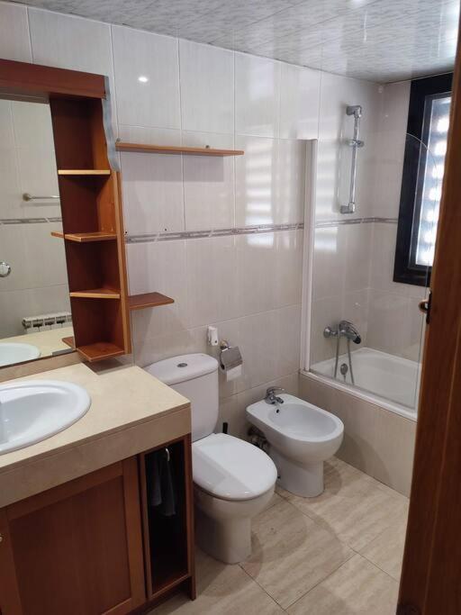 Duplex Con Piscina En Rubi Apartment Exterior photo